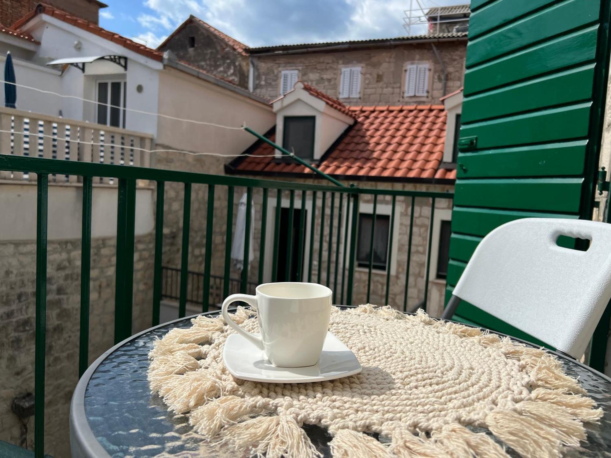 Apartman Lucijan Kaštela Exterior foto